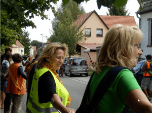Menschenkette in Kerkwitz