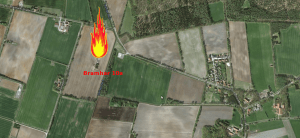 200 m entfernt vom nächsten Gehöft, 500 m entfernt vom Dorf Bramhar explodierte eine Ölbohrung und brannte stundenlang